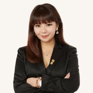 Amanda J Toh